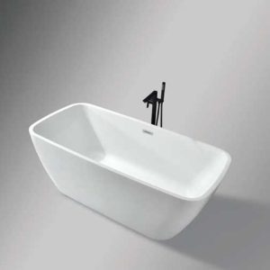 Lucy White 1.7m x0.75m